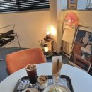 부산 사직동카페 파비컵 : 힙한감성 가득한 카페 favicup