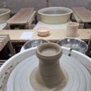 내 손으로 빚는 도자기 이미지