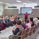 어르신 건강체조(A) | 웃음소리가 담장을 넘네요! 천안 노인 주간보호센터 매일매일 새로운 즐거움이 샘솟는 곳