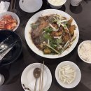 봉추찜닭 | [서울시 명동] 명동 맛집 '봉추찜닭' 🍗 토깽이의 추억여행 &amp; 외국인 반 한국인 반! (누룽지...😭)