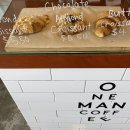 세전헤어센스 | 싱가포르 어퍼 톰슨 1타 카페 “One Man Coffee” + 어퍼 톰슨 인기 카페 3곳 짧은 리뷰