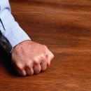 KNOCK-KNOCK 이미지