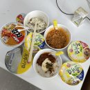 셀픽스경산점 | ④ 상처가 있는 꽃은 온전히 자기만의 시간을 꽃밭에서 가졌다.