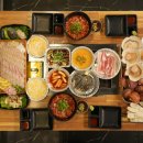 조개까는 삼겹살 이미지