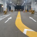서산 서산시 농협주차장 차량유도라인 컬러레일 주차장도색 차선도색 이미지