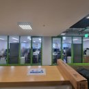 광진기업 | 광진구 시트지 시공 후기｜구의동 그라데이션 시트지·캐릭터 인쇄 시공
