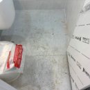 한국2차아파트 맞은편　 | 김해줄눈시공 으로 한국2차아파트 욕실 리모델링 후 미흡한 부분을 해결