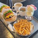 카페 반월 이미지