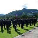 순직한 경찰관을 위한 &#39;그들만의 추도식&#39;(Chadirii) 이미지