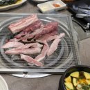 한돈참숯꼬기 이미지