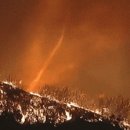 LA 산불서 파이어네이도=불(fire)+토네이도(tornado) 발생 이미지