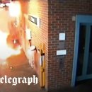 [유튜브] 런던 기차역에서 CCTV에 찍힌 전기 자전거 폭발 영상 이미지