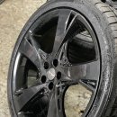 제네시스 GV80 순정 22인치 블랙 휠타이어 판매 이미지