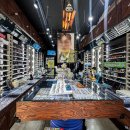 테라스가 있는 안경원 이미지