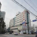 다니엘종합병원 | 약대동 정형외과 어깨 비대칭, 허리 통증이 있다면? 척추측만증 여부 확인