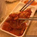 시골닭한마리 | 잠실역 술집 추천 손에손잡고 방이직영점 연탄 이베리코 소금구이 손손 닭한마리 칼국수 후기