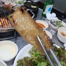 껍사랑목사랑 | 부산대 껍사랑목사랑에서 돼지 껍데기와 돼지 목살