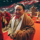 19/08/28 Famed Tibetan Buddhist teacher Sogyal Lakar dies - Often seen as the best-known Tibetan Buddhist after the Dalai Lama, Lakar was dogged by ac 이미지