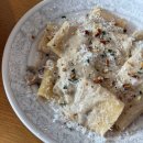 올리브 | 마곡 느좋 브런치 맛집 스몰 스파이시 올리브 후기