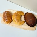 모카 | 망원동 빵지순례 오픈런 3탄 밀로밀 웨이팅 인생소금빵 바게트 모카 소금빵 후기