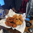 교촌치킨홍대점 이미지