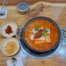 옛날김치돼지찌개 이미지