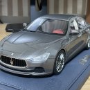 Maserati Ghibli 이미지