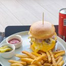 버거빌리지 | 빌라쥬 드 아난티 2025 트리 빌리지 캐비네 드 쁘아쏭 한우 버거 세트 후기