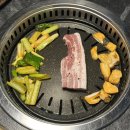 삼구반찬가게 | 부산 전포 고기집 삼겹살 초삼구이 생삼겹 볏껍살 크림 김치볶음밥