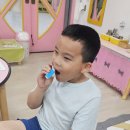 앨리 티쳐~~~🎙 이미지