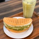 카페인중독 연수점 | 연수동 디저트 맛집 💚 카페인중독 연수점 말차몬드 와플 후기