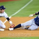 태그아웃 이미지