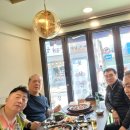 봉천역 5번출구 앞 Daum카페