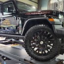 더쎈 타이어 이미지