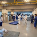 용인대 안경 이미지