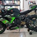 가와사키 ZX6R 636 2016년식 정말 깨끗하게 관리 잘 하고 튜닝 많이 한 닌자 판매합니다.(대리판매) 이미지