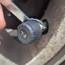 우리 카 타이어 | [DIY] 구형 캠핑카의 필수 안전 아이템! TPMS(타이어 공기압 모니터링 시스템) 자가 설치 후기
