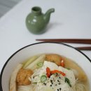 홍 두부 국수 이미지