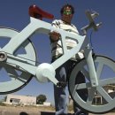 ﻿Cardboard bicycles,Re-cycling / The Economist 이미지