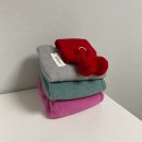 인디핫핑크 | 꼬숑 @ccoshong / 마쉬멜로우 핫핑크, 민트 • 달 맨투맨 그레이 • 벨 머플러 레드