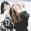 by정