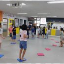 멘토 태권도 하는 아이들 이미지