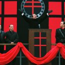 브이 포 벤데타 V for Vendetta, 2005 제작 미국, 영국, 독일 | 액션, SF | 2006.03.16 개봉 | 15세이상관람가 | 132분 감독제임스 맥테이그 출연나탈리 포트만, 이미지