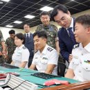 국방장관이 모택동 어록을 좌우명 삼은 나라 이미지