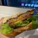 [내돈내산] BAS BURGER 바스버거 서소문시청역점 감자칩 무한리필 +야경