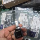 천안오토미션 | 벤츠 E300 타이어공기압센서(TPMS) 고장 해결｜정품 TPMS 교환 + 9단 미션오일·오일팬 교환 작업