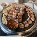 [제주여행] 우정여행을 가장한 먹방투어#2 / 할망밥상, 커피냅로스터스제주, 고양이숙소, 고이정애월흑...
