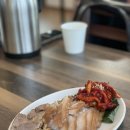 봉평메밀면하우스 | [감일 맛집] 직접 뽑은 메밀면이 예술인 '봉평막국수&보쌈 감일점' 솔직 후기