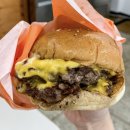 리얼버거 이미지