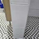 화장실 내부 벽타일 자체보수 시행 이미지